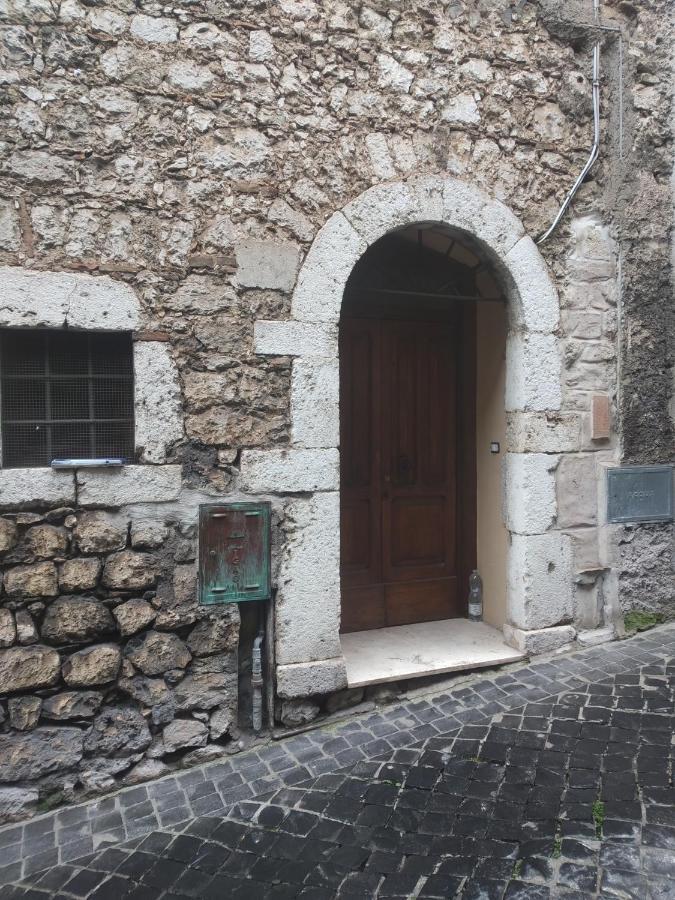 Bed and Breakfast Casa Porta San Francesco à Alatri Extérieur photo